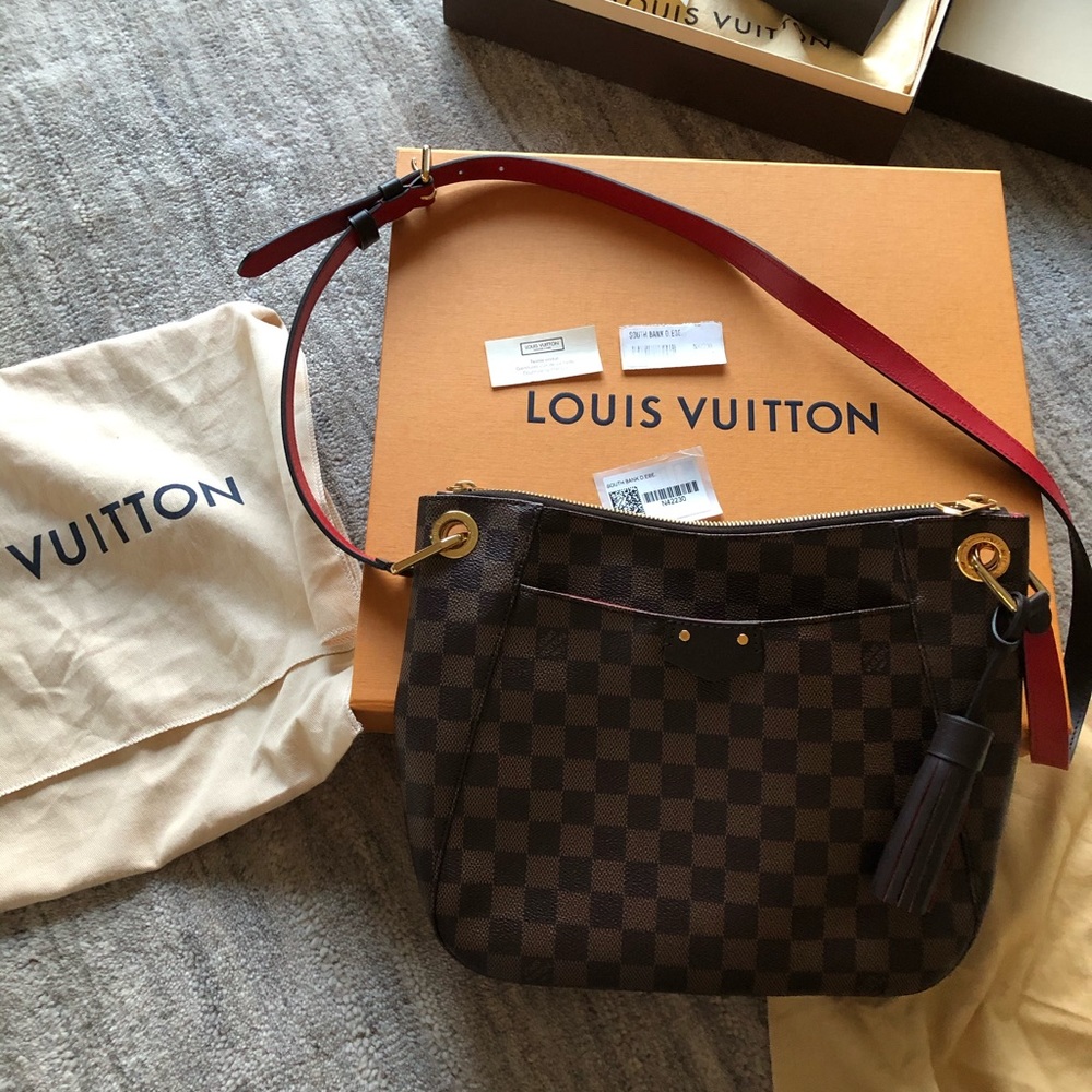 Louis Vuitton south bank cross body